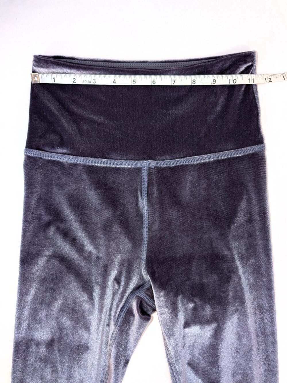 Beyond Yoga | Velvet Motion High Waisted Midi Legging Deep Amethyst | Size XS - Picture 6 of 9